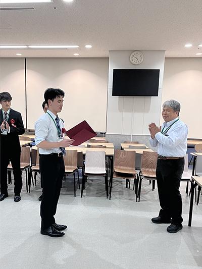 卒業研究中間発表会 優秀発表者表彰式